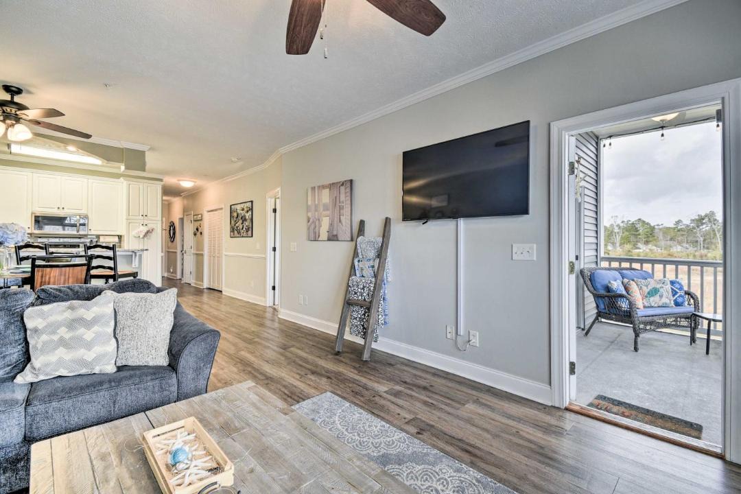Photo of Livingroom in Carolina Yacht Landing