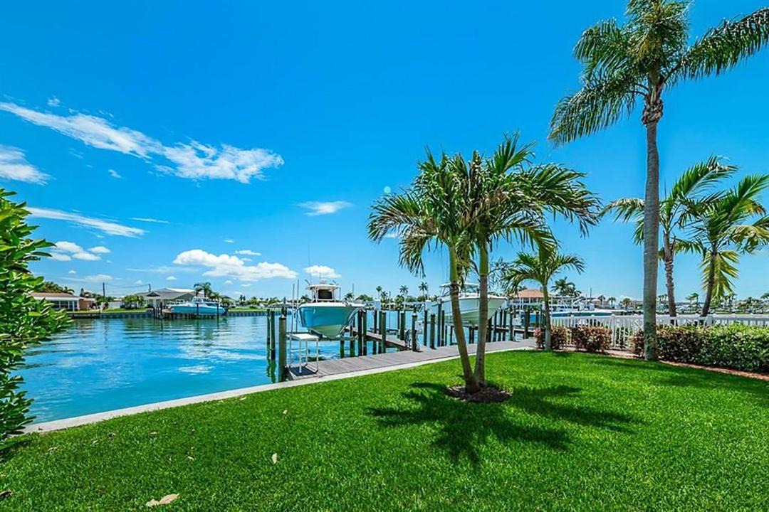 Photo of Outdoor in Capri Isle