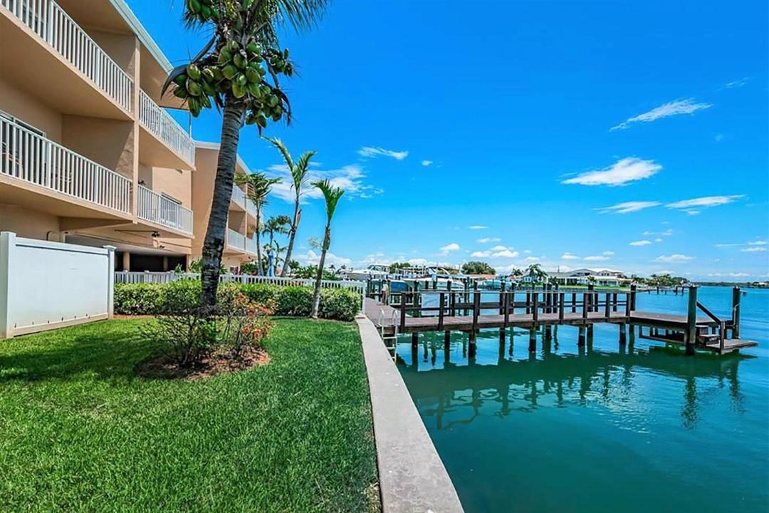 Photo of Outdoor in Capri Isle