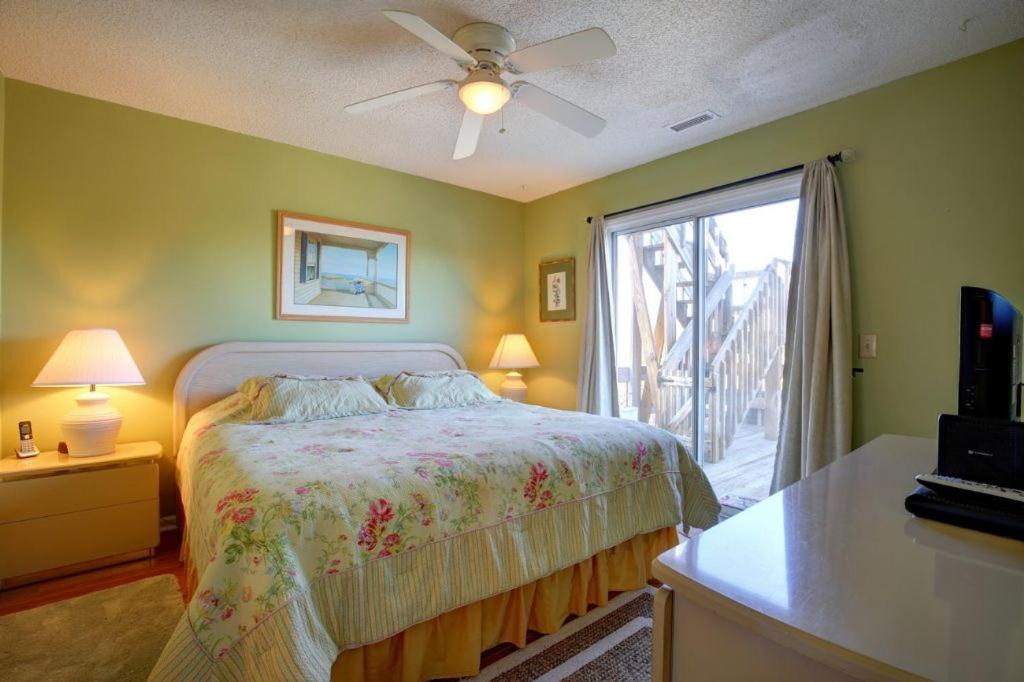 Photo of Bedroom in Holden Beach