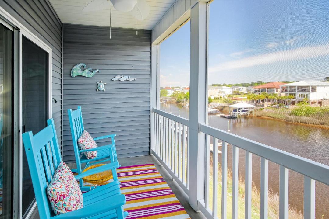 Photo of Patio Balcony in Carolina Yacht Landing