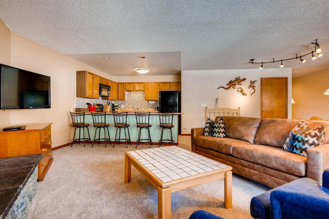 Photo of Livingroom in Four O'Clock