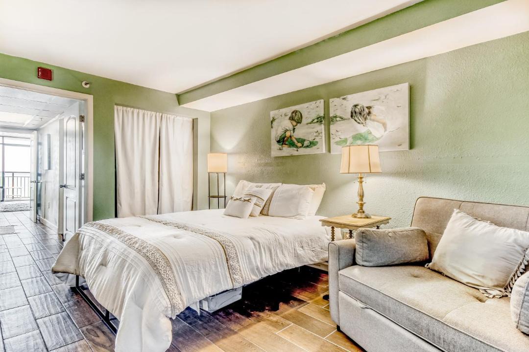 Photo of Bedroom in Myrtle Beach