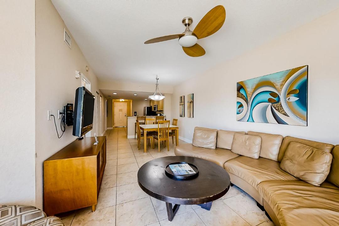 Photo of Livingroom in Treasure Island