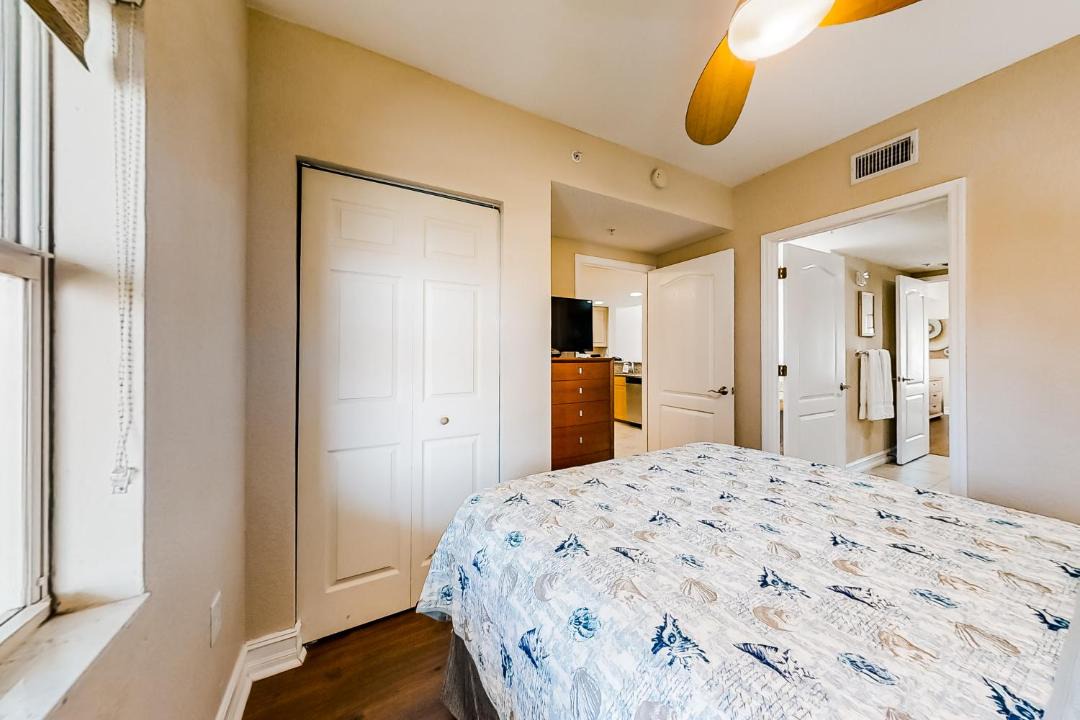 Photo of Bedroom in Treasure Island