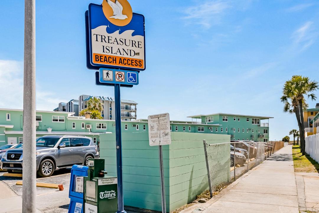 Photo of Others in Treasure Island