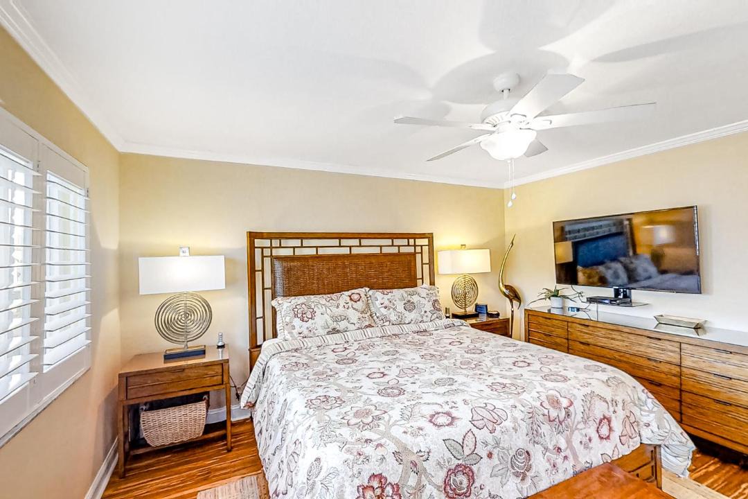 Photo of Bedroom in Sunset Beach