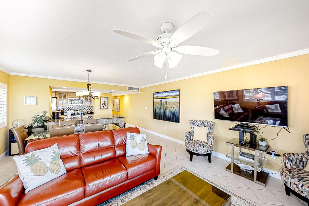 Photo of Livingroom in Sunset Beach