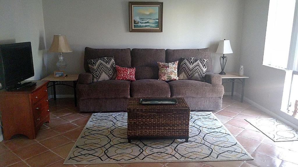 Photo of Livingroom in Tierra Verde