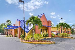 Photo of Others in Central Sarasota