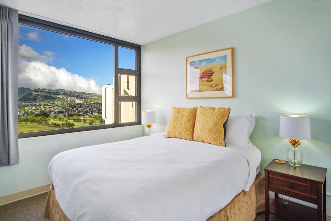 Photo of Bedroom in Waikiki
