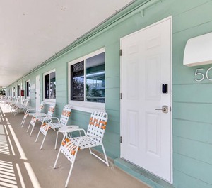 Tropic Terrace Beachfront Rental 