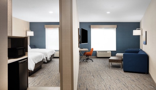 Suite, 2 Queen Beds (Office)