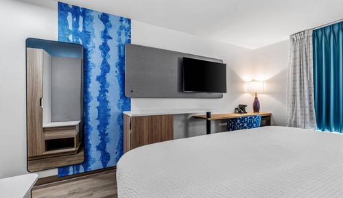 Standard Room, 1 King Bed, Non Smoking