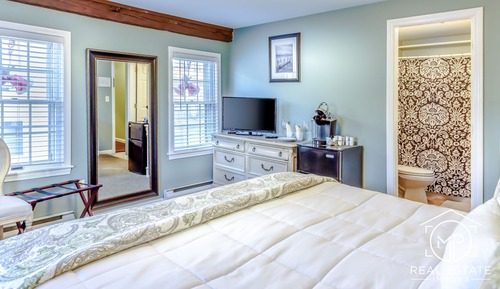 Standard Room, 1 King Bed (Room 2)