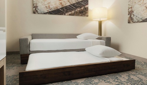 Suite, Multiple Beds, Hearing Accessible (Roll-in Shower)