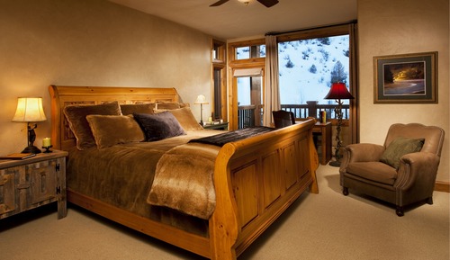 Condo, 3 Bedrooms