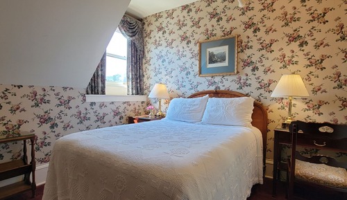 Room (Historic Full)