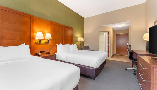 Standard Room, 2 Queen Beds, Non Smoking