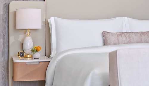 Superior Partial Bayview Room, 1 King Bed, Non Smoking, Balcony (Mobility Accessible, Tub)