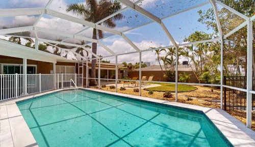 Four-Bedroom Vacation Home