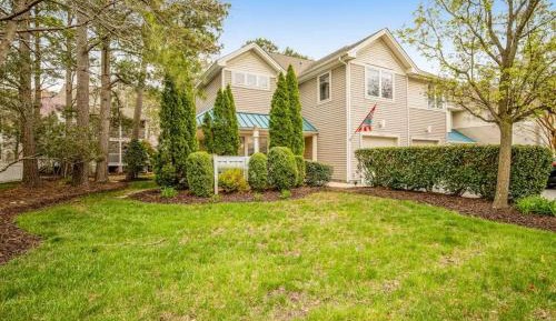 Three-Bedroom Vacation Home 