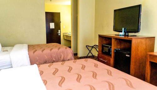 Queen Room with Two Queen Beds - Non-Smoking