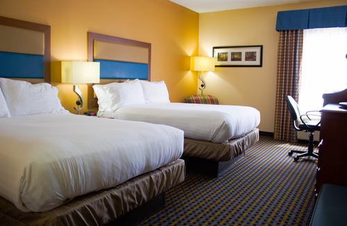 Sanford Hotel | Holiday Inn Express Hotel & Suites Sanford, an Ihg Hotel