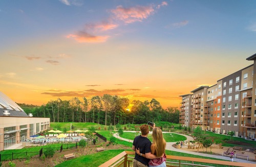 Circleville Hotel | The Kartrite Resort & Indoor Waterpark