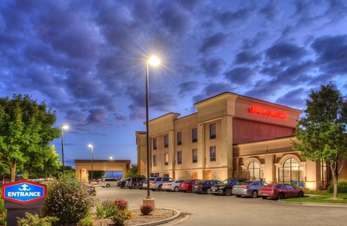 Meridian Hotel | Hampton Inn & Suites Boise-Meridian