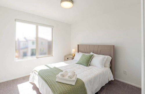 Sovana House | New Modern LUX Home 5BR Sofa Bed