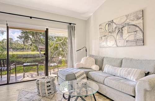 The Meadows Condo | NEW! Restful condo Pond & Golf Views The Meadows