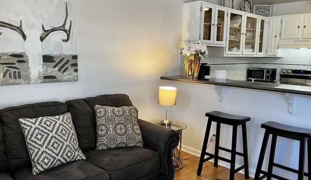 UNAVAILABLE - Perfect Executive Style Home. 3B/2B in Northeast Boulder.