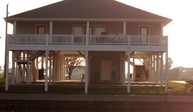 Pet-Friendly Vacation Rental with a Boat Slip on a Canal in Crystal Beach, Texas