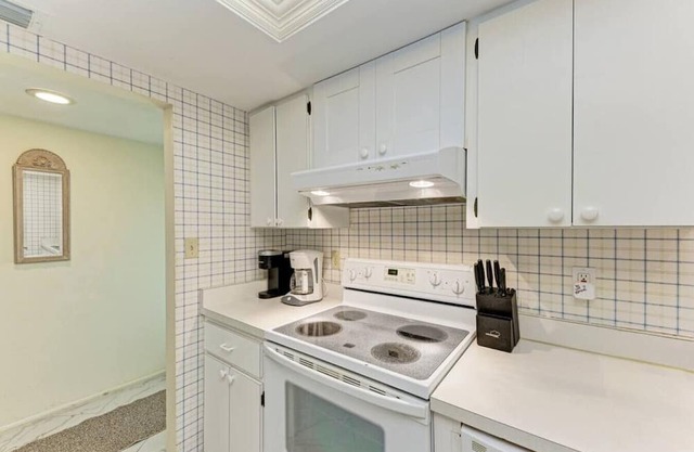 Sea Grape Inn Property Longboat Key 